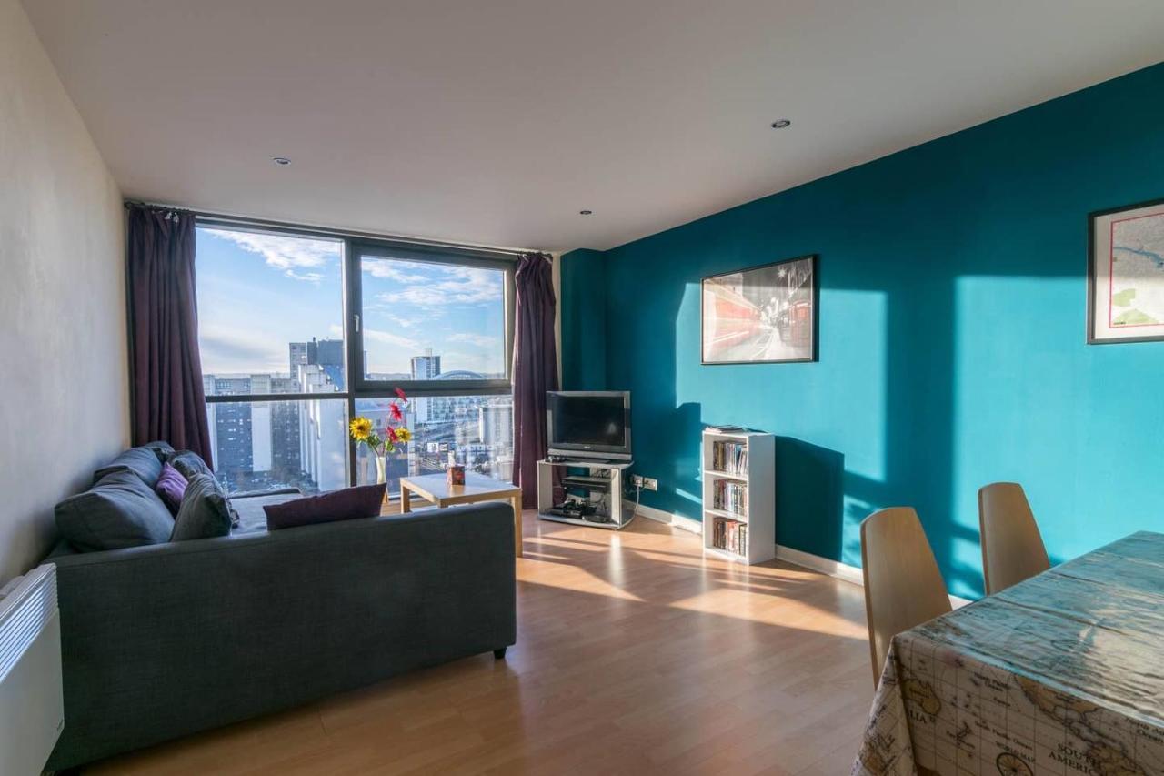 Modern 2 Bed Apartment, Next To Hydro And Secc! Glasgow Eksteriør billede